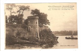 PLOUER - COTES D´ARMOR - LES BORDS DE LA RANCE - LE CHENE VERT - Plouër-sur-Rance