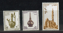 Egypte ** N° 1399 à 1401 - Mosquée Et Minaret , Récipients   P - Neufs