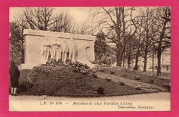 59 NORD Lille Monument Aux Fusillés, Guerre 1914-1918, Desruelles (Sculpteur), (L. P.) - Monuments Aux Morts