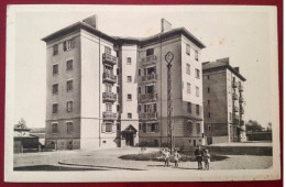 69 Rhône VENISSIEUX Cité André Lebon Une Maison Type - Vénissieux