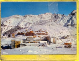 - EAUX BONNES C/ Laruns -GOURETTE - Une Partie Des Chalets Du VVF Et Le Pic De Ger - Eaux Bonnes