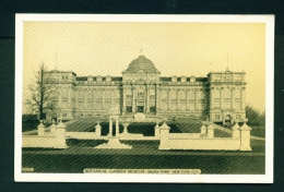 USA  -  New York  Botanical Garden Museum  Unused Vintage Postcard As Scan (Lumitone) - Museos