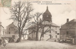 Puy De Dôme  :   Saint Gervais D'Auvergne     La Place   Réf  355 - Saint Gervais D'Auvergne