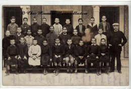 TUNIS TUNISIE - PHOTO DE CLASSE DE JEUNES GARCONS - 1909 - COURCHET - CARTE PHOTO - Scuole