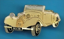 1 PIN'S //   ** CITROEN ** TRACTION CABRIOLET ** VERSION 15CV ** TYPE 11B ** MOTEUR 4 CYLINDRES ** 1911 CM3 46 CV ** - Citroën