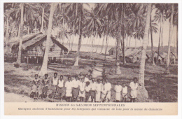 Mission Des Salomon Septentrionales - Quelques Maisons D'habitation, Indigènes Venant à La Messe Du Dimanche - Solomon Islands