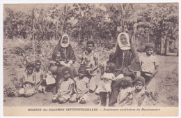 Mission Des Salomon Septentrionales - Précieuses Auxilliaires Du Missionnaire, Les Soeurs Avec Les Petits & Des Fill - Solomoneilanden