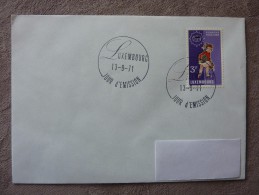 1971 1er Jour épargne Scolaire (adresse Cachée) - Storia Postale