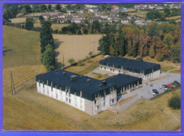 Carte Postale 23. Auzances  Et La Maison De Repos Vue D´avion   Trés Beau Plan - Auzances