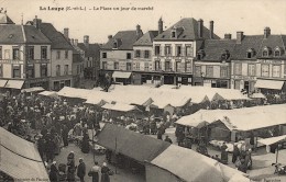 28 - LA LOUPE - La Place Un Jour De Marché - La Loupe