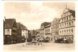 HEICHSTÄTT    ---   Marktplatz Mit Brunnendenkmal Des Hl. Willibald - Eichstätt