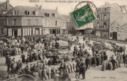 27 - BERNAY - Marché Aux Grains, Place De La République. - Bernay