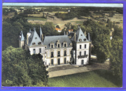 Carte Postale 17. Mirambeau Et Le Chateau Des Comtes Duchatel Vue D'avion   Trés Beau Plan - Mirambeau