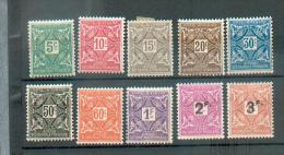 Codi 394 - YT Taxe 9 à 18 * - Unused Stamps