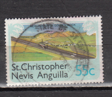 ST CHRISTOPHER - NEVIS ° YT N° 390 - San Cristóbal Y Nieves - Anguilla (...-1980)