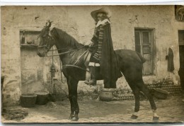 CPA 95  CARTE PHOTO DE PIERRELAYE  Carnaval .. Pas De Précision Au Verso Voir Personnages - Pierrelaye