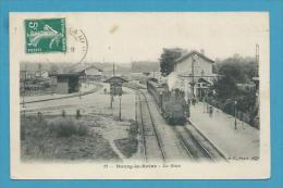 CPA 12 - Chemin De Fer Locomotive Train La Gare BOURG LA REINE 92 - Bourg La Reine