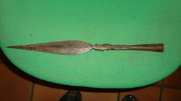 Pointe Chasse Javelot Afrique  Longueur  Totale 35cm - Arte Africana