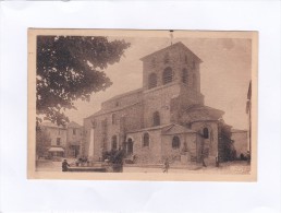 RETOURNAC  (Hte-Loire)  -  L'Eglise  ( Monument  Historique  Datant  Du  XIII E  S.) - Retournac