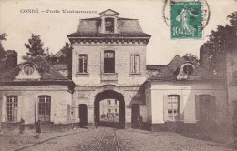 CONDE PORTE DE VAUTOURNEURS  (cliché Pas Très Courant) Circulée Timbrée 1911 - Conde Sur Escaut