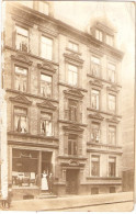 KIEL Mehrfamilienhaus Ladengeschäft Belebt Original Private Fotokarte 16.3.1910 Gelaufen - Kiel