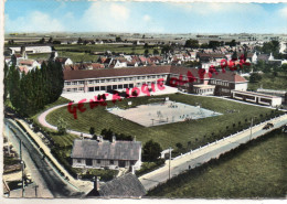 59 - HONDSCHOOTE - LE C.E.G.  ECOLE  COLLEGE - VUE AERIENNE N° 6 - Hondshoote