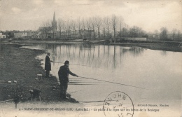( CPA 44 )  ST-PHILIBERT-DE-GRAND-LIEU  /  La Pêche à La Ligne Sur Les Bords De La Boulogne  - - Saint-Philbert-de-Grand-Lieu