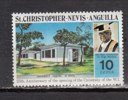 ST CHRISTOPHER- NEVIS  * YT N° 297 - San Cristóbal Y Nieves - Anguilla (...-1980)