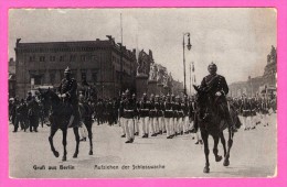 Gruß Aus Berlin - Gruss Auf Berlin - Aufziehen Der Schlosswache - Chevaux - Animée - Militaires - J. GOLDINER - Souvenir De...