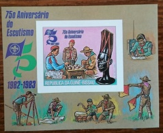 GUINEE BISSAU Echec, Echecs, Chess, Ajedrez. Scoutisme, Yvert  BF 33 Imperforate ** MNH, Non Dentele - Schach