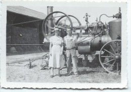 Photographie/Machine Agricole / Couple /1943  PHOTN54 - Beroepen