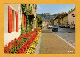 38 Isere Virieu Sur Bourbre Rue De La Gare , Au Fond , Le Chateau - Virieu