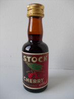 - Ancienne Mignonnette CHERRY STOCK - - Miniature