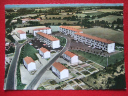 79 - CERIZAY - VUE AERIENNE - LA CITE DE LA HERSE - - Cerizay