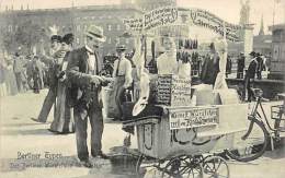 Allemagne   Berlin    Types Ou Petites Métiers:   Un Marchand Ambulant - Sonstige & Ohne Zuordnung