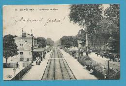 CPA 38 - Chemin De Fer Intérieur De La Gare LE VESINET 78 - Le Vésinet