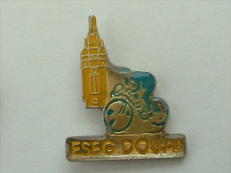 PIN´S CYCLISME VELO - ESEG DOUAI - Cyclisme