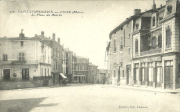 Saint Symphorien Sur Coise La Place Du Marche Cafe  Pharmacie - Saint-Symphorien-sur-Coise