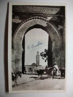 Carte Postale Maroc Merknès L'Entrée De La Ville (Correspondance 1947) - Meknès