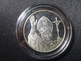 MEDAILLE DE JEAN PAUL II EN FRANCE "1980" - Royal / Of Nobility