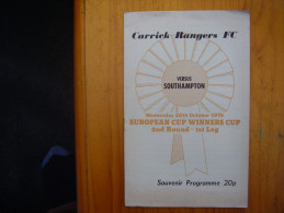 FOOTBALL 1976 CARRICK RANGERS V SOUTHAMPTON PROGRAMME For EUROPEAN CUP WINNERS CUP. - Otros & Sin Clasificación