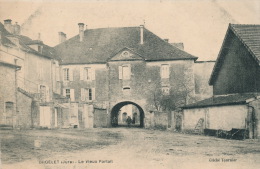 ORGELET - Le Vieux Portail - Orgelet