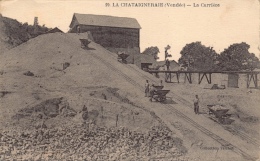 LA CHATAIGNERAIE - La Carrière - La Chataigneraie