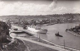 Transports - Bâteaux - Remorqueur - Paquebot - Dieppe - Tugboats