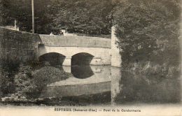 CPA - SEPTEUIL (78) - Aspect Du Pont De La Gendarmerie En 1910 - Septeuil