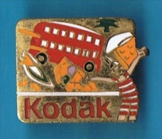 PIN´S // ** KODAK ** COLLECTION EUROPE ** 1992 / 1993 ** . (B.Gilbert) - Photographie