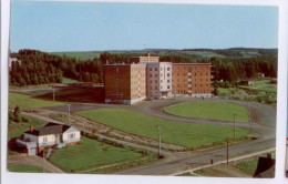 Carte Postale:Rimouski " Maison De La Charité  Sacré Coeur  " - Rimouski