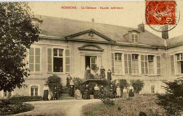 Dépt 52 - POISSONS - Le Château - Façade Intérieure - Animée - 1911 - Poissons