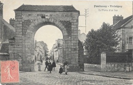 Fontenay - Trésigny - La Porte D'en Bas - Edition J. Pronier - Fontenay Tresigny