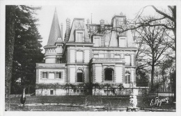Fontenay-Trésigny (Seine Et Marne) - Ses Environs - Le Chateau De La Ferté - Edition E. Mignon - Carte Non Circulée - Fontenay Tresigny